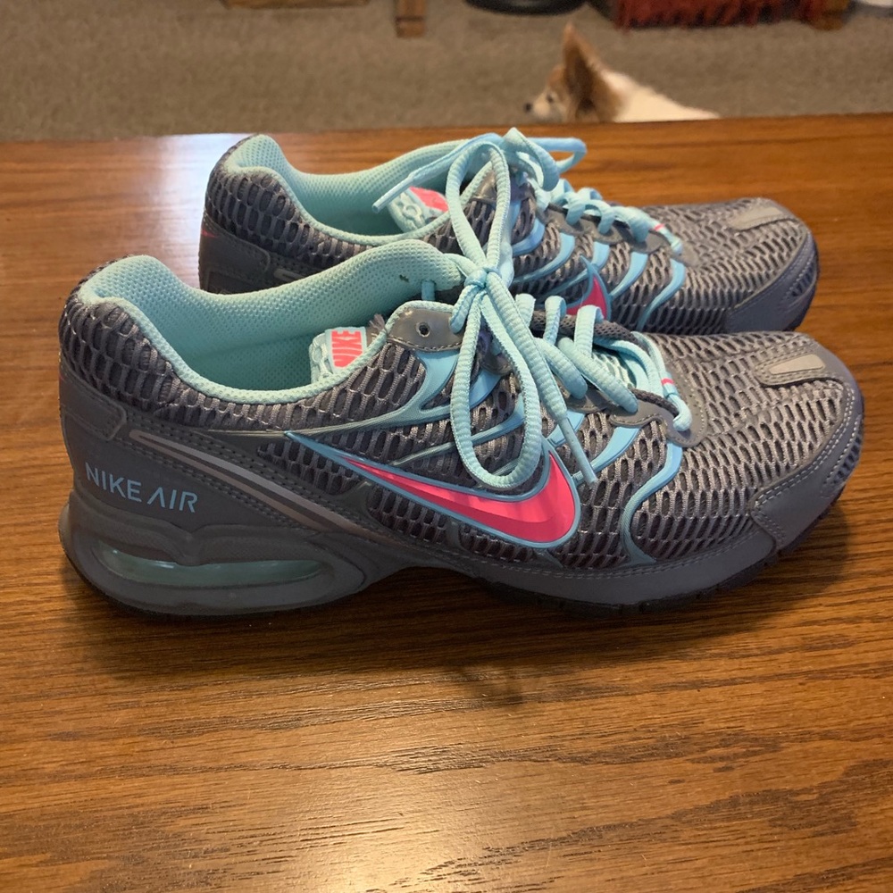 Like New! Nike Torch 4 - Gray/Aqua/Pink (Sz 8)